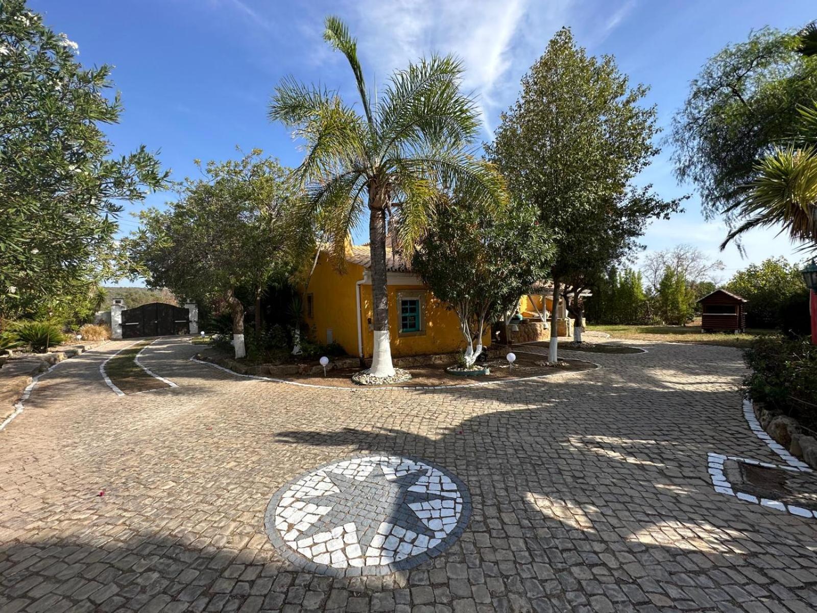 فندق Nuriah Boutique House بلوكويم المظهر الخارجي الصورة